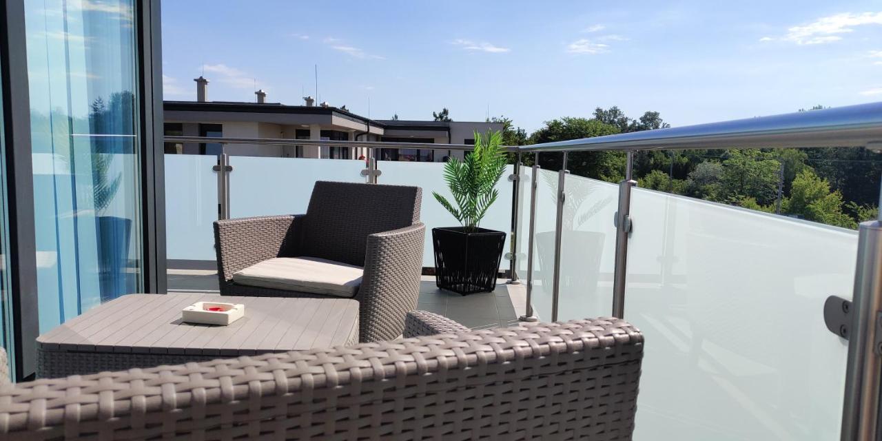 Pe-Ki Lux Apartman Székesfehérvár Exteriör bild